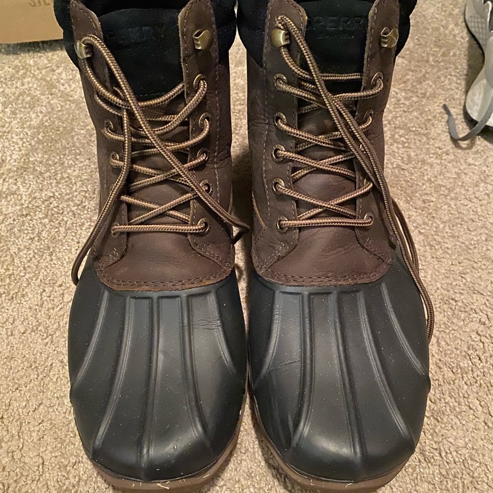 *Great Condition* SZ 10 Sperry Duck Boots